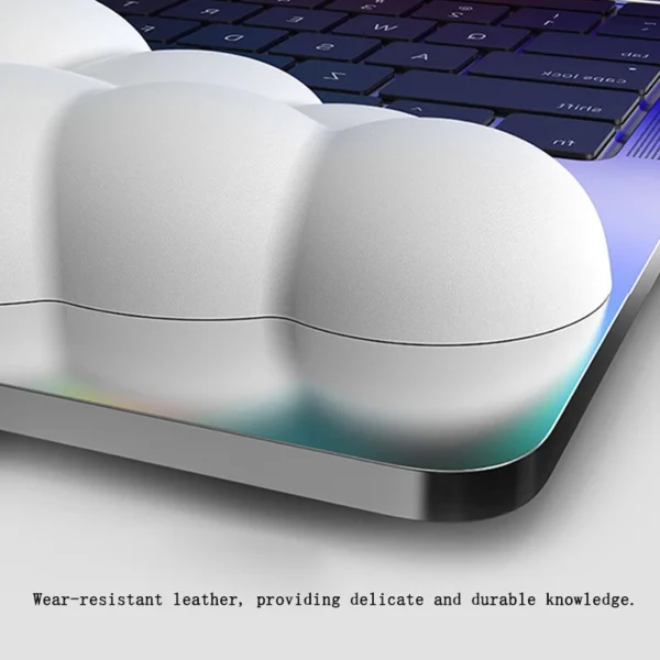 my-11134207-7rasi-mc964ztsklwo62.webp Ergonomic Cloud Gaming Mouse Pad with Wrist Rest